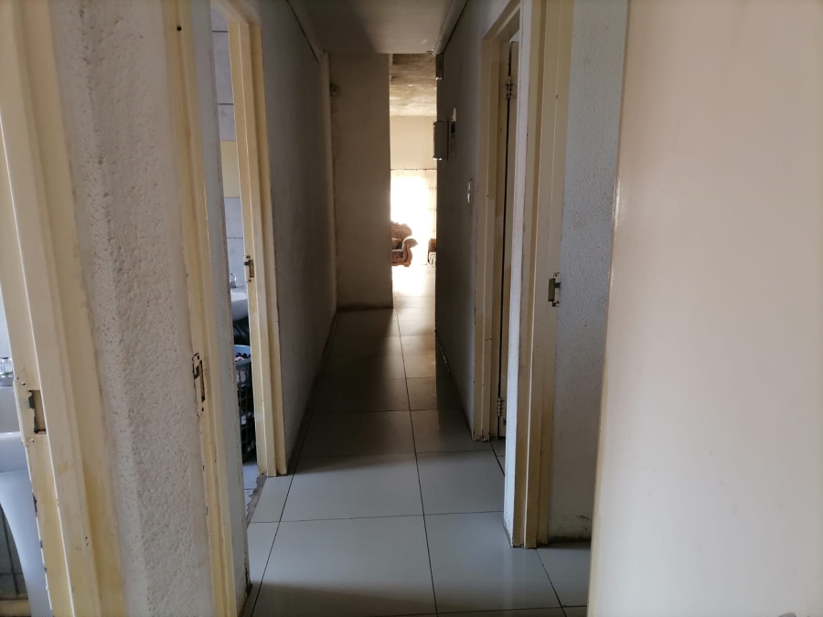 5 Bedroom Property for Sale in Tlhabane West North West